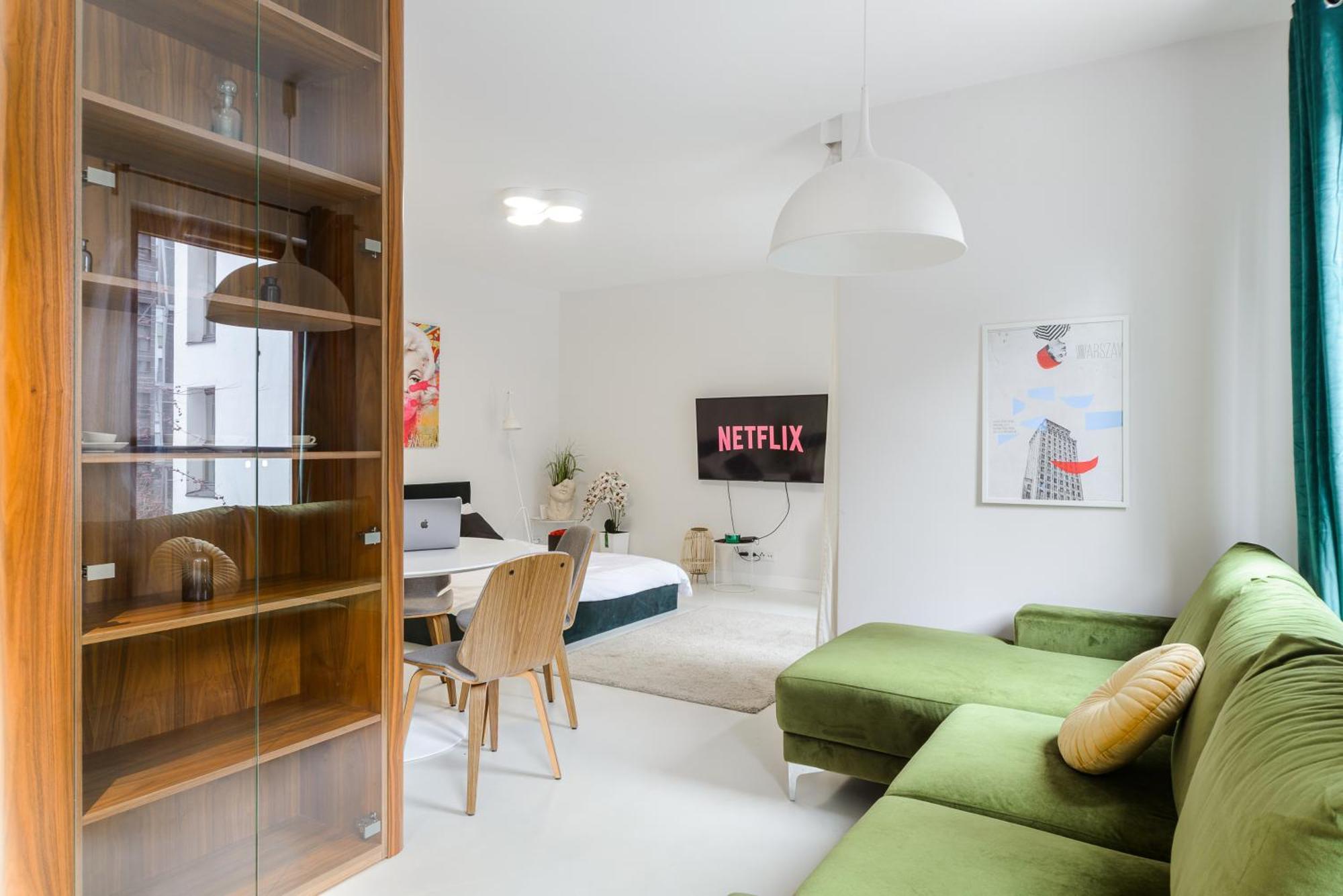 Lumina Apartment With Parking Near Muzeum Powstania Warsaw Exterior photo