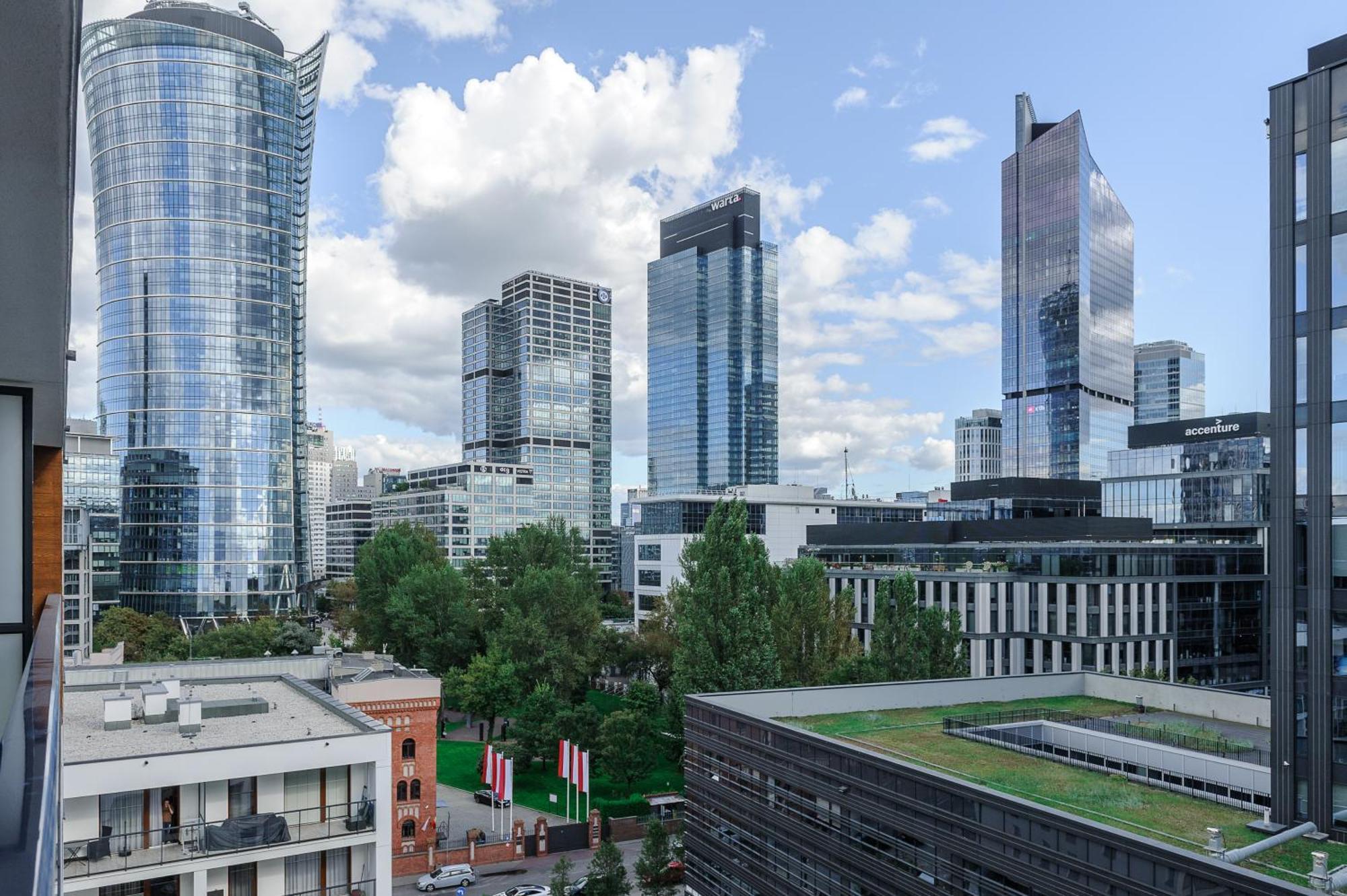 Lumina Apartment With Parking Near Muzeum Powstania Warsaw Exterior photo